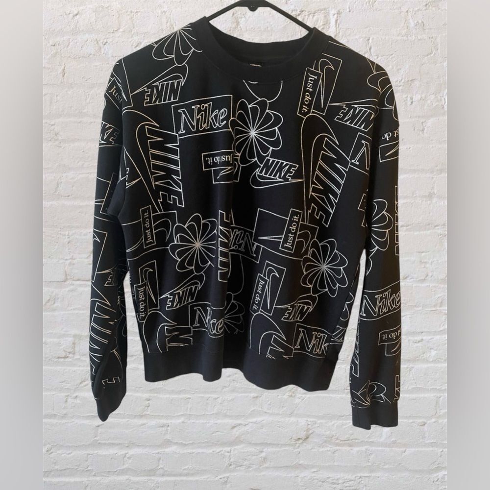 Nike Women's Icon Clash Black Silver Fleece Crop Crew Pullover Size Small - Picture 4 of 8
